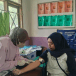 MEMBUKA LAYANAN LABORATORIUM DI PUSKESMAS PEMBANTU DESA BODELOR DAN DESA PESANGGAGGRAHAN. PUSTU DESA BODELOR SETIAP SENIN, PUSTU DESA PESANGGRAHAN SETIAP SELASA